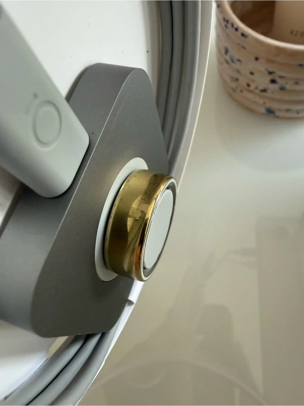 Oura Gold Smart Ring Size 8